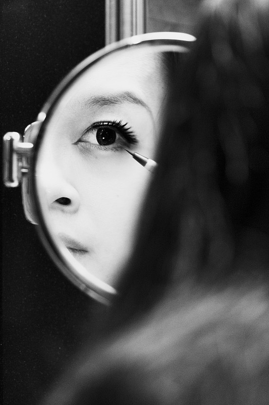 亚洲女人的眼线图片素材