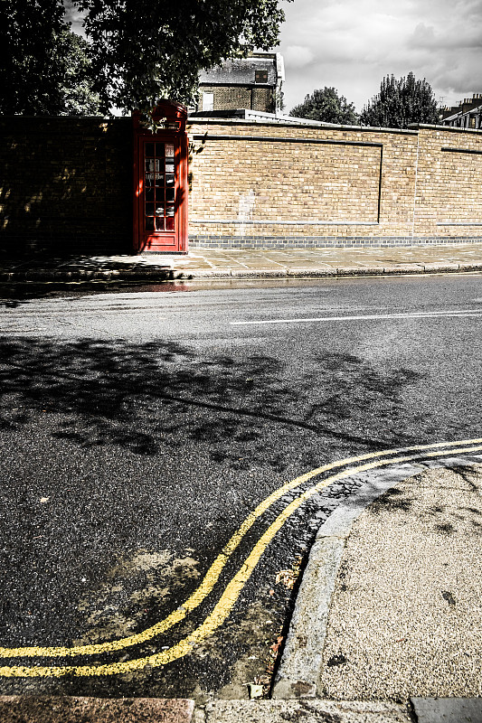 伦敦空荡荡的街道图片下载
