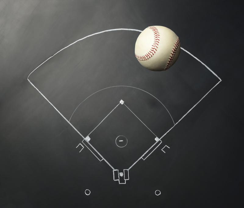 棒球在黑板上图片下载