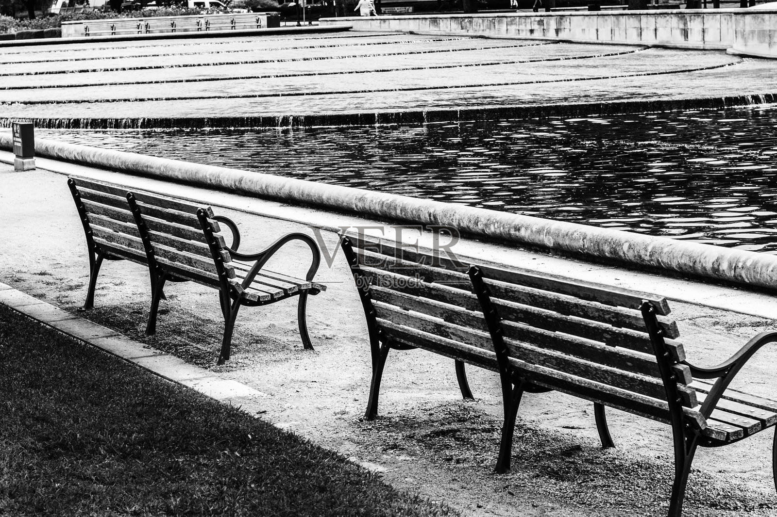 公园长椅黑色和白色照片摄影图片