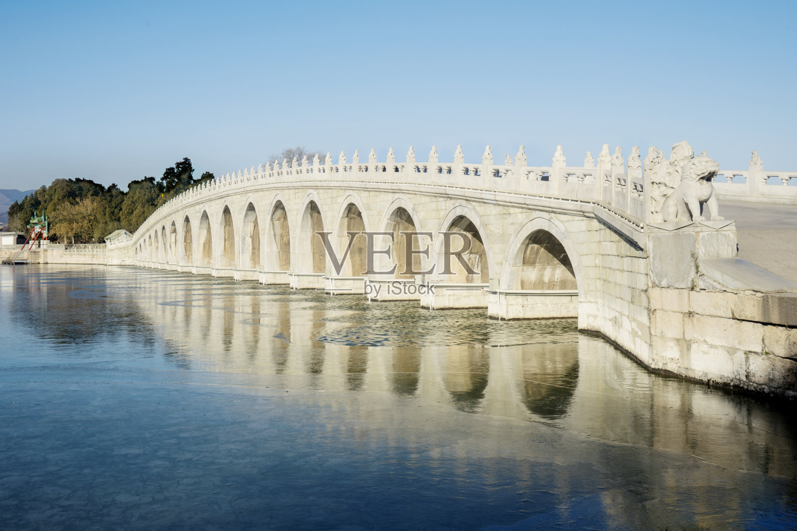 颐和园的十七孔桥照片摄影图片