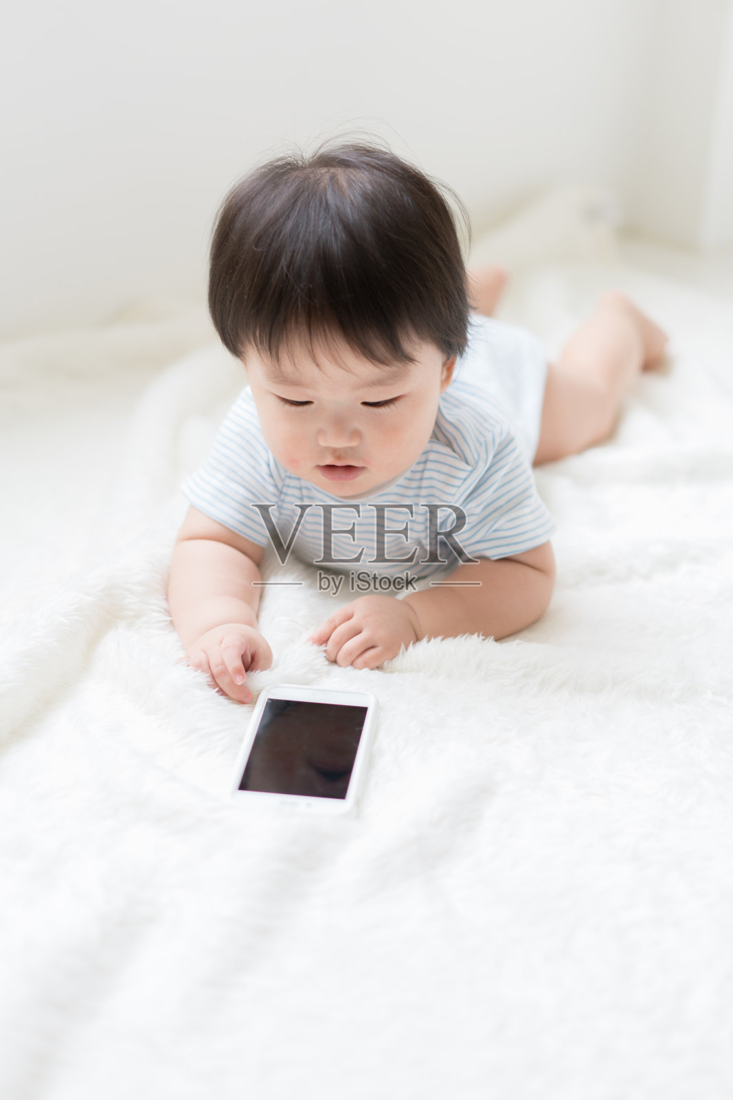 智能手机宝宝照片摄影图片