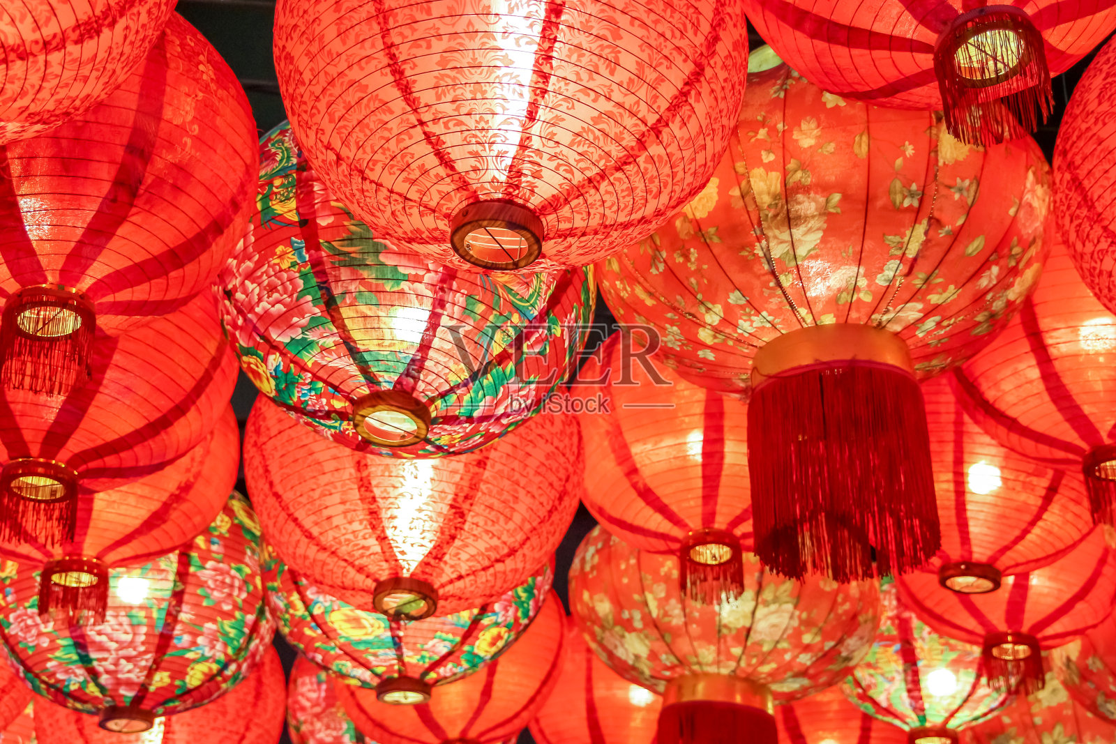 美丽的中国传统灯笼的红色照片摄影图片