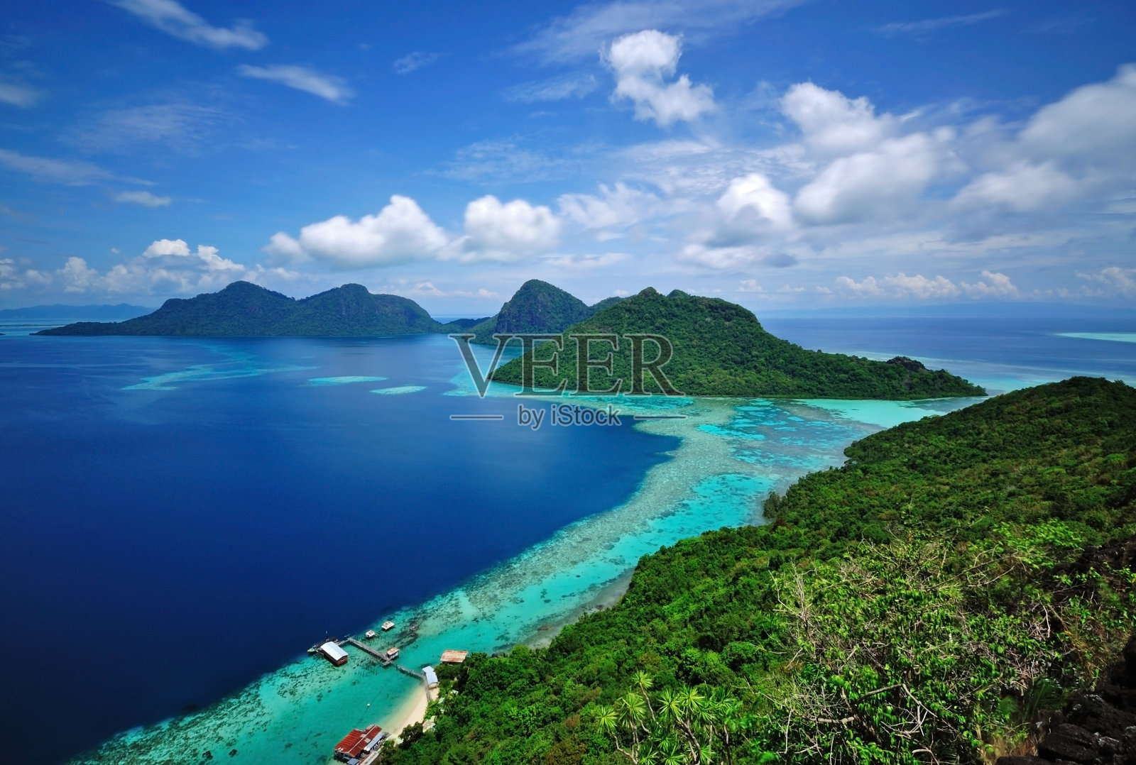 热带岛屿Bohey Dulang Semporna，沙巴州的风景照片摄影图片