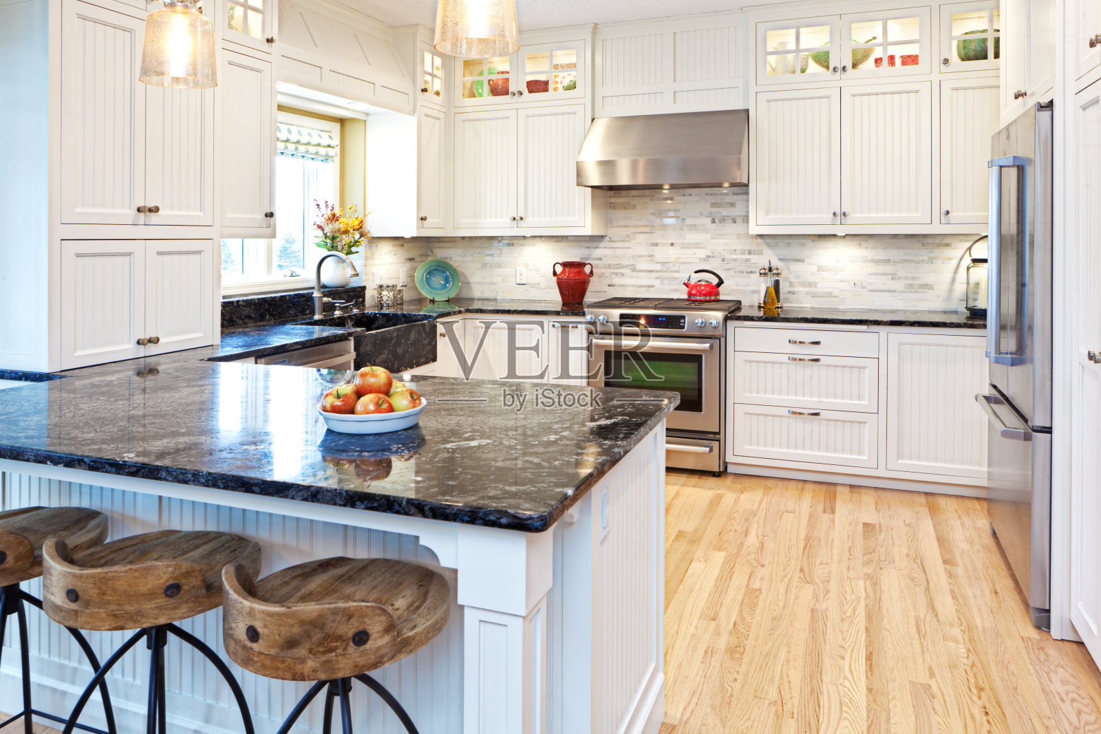 开放式概念家庭厨房改造改进和附加室内设计照片摄影图片