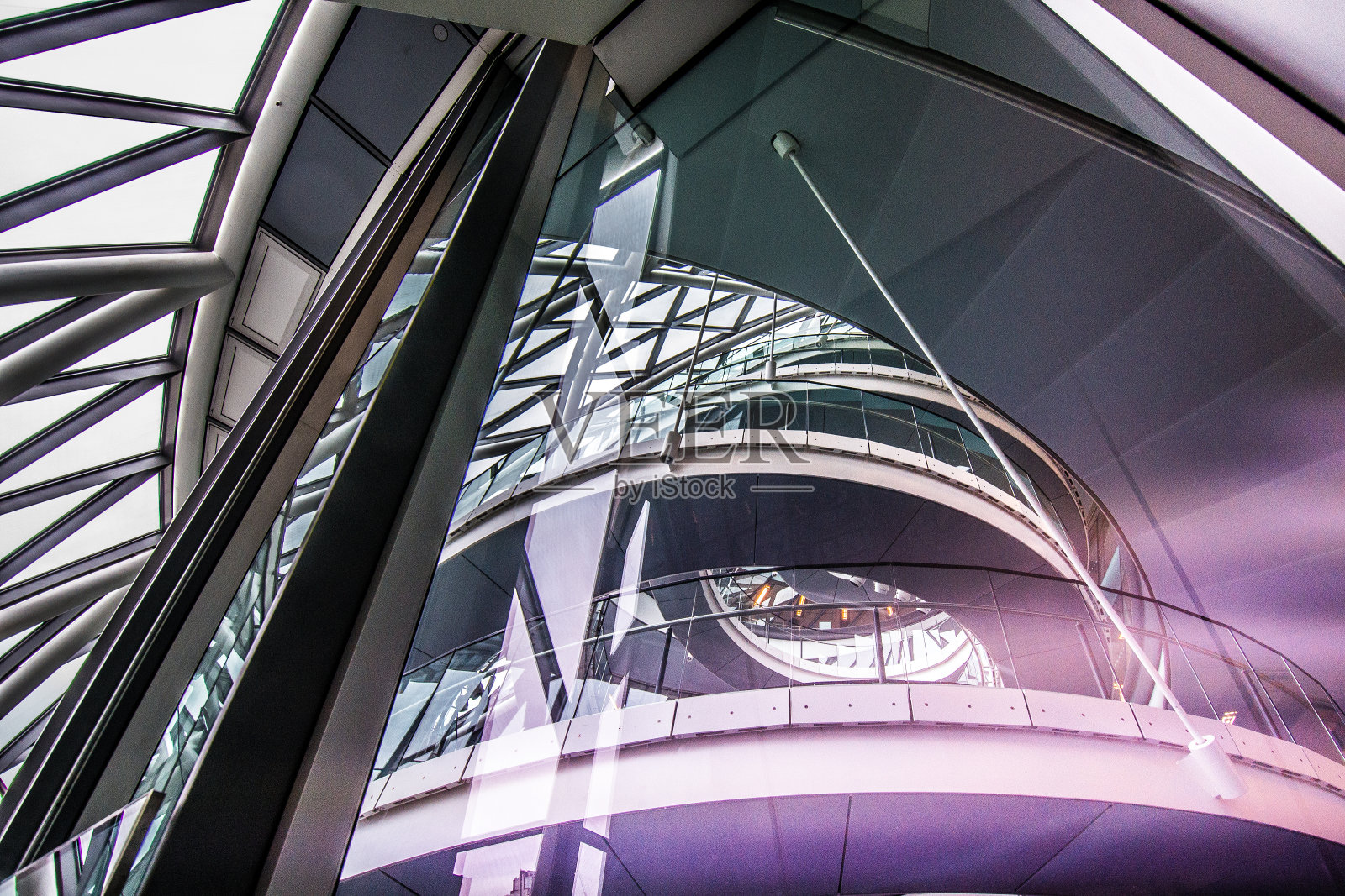 伦敦市政厅的未来主义建筑照片摄影图片