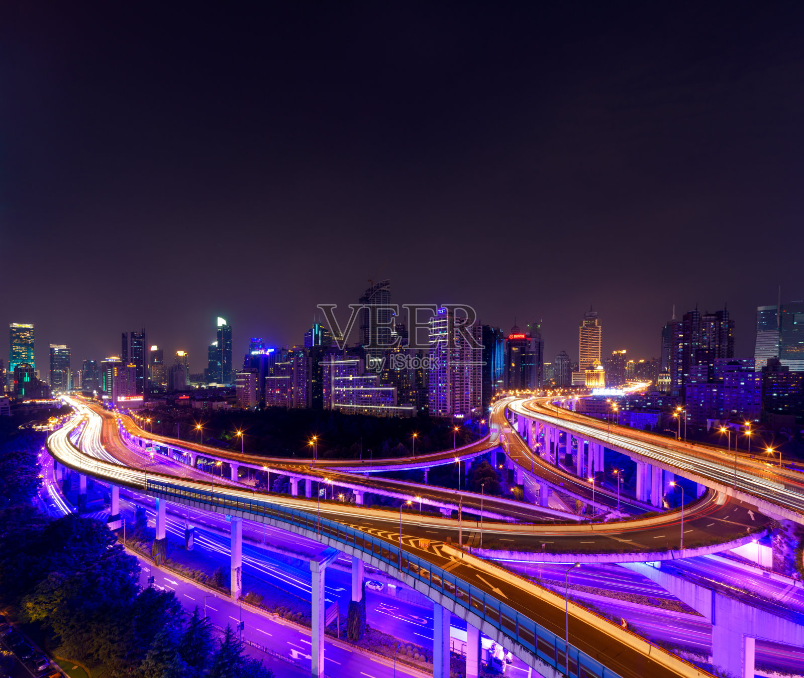 上海公路之夜照片摄影图片