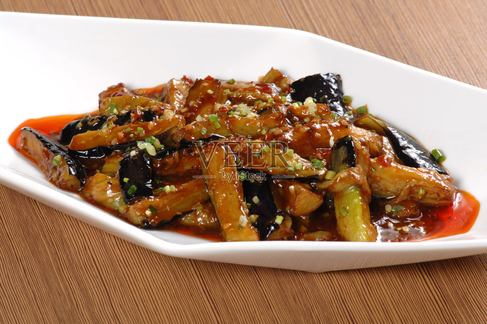Fish flavored eggplant with Minced Pork in Garlic Sauce (鱼香茄子)照片摄影图片