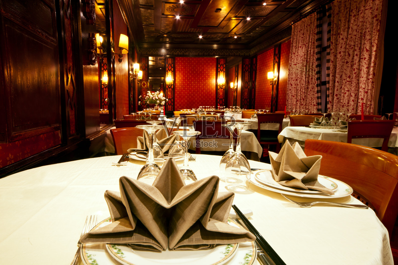 中餐厅晚餐照片摄影图片