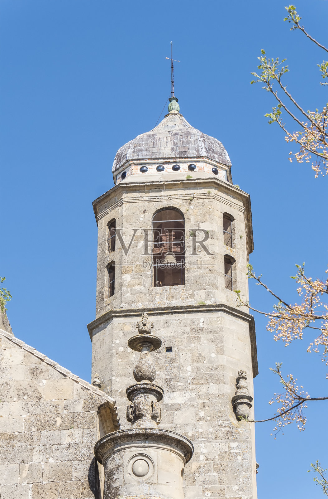救世主教堂(萨尔瓦多)塔，乌贝达，哈恩，西班牙照片摄影图片