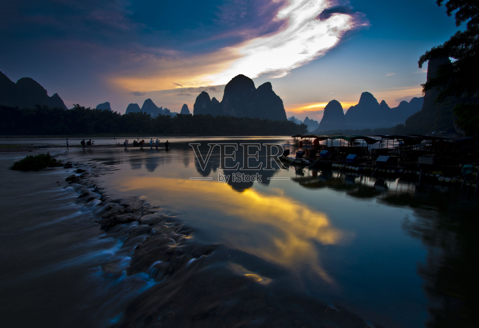 桂林山水甲天下照片摄影图片