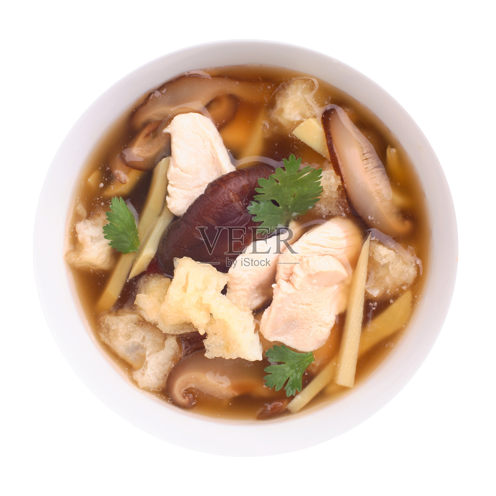 鱼肚汤在白色背景上的俯视图。照片摄影图片