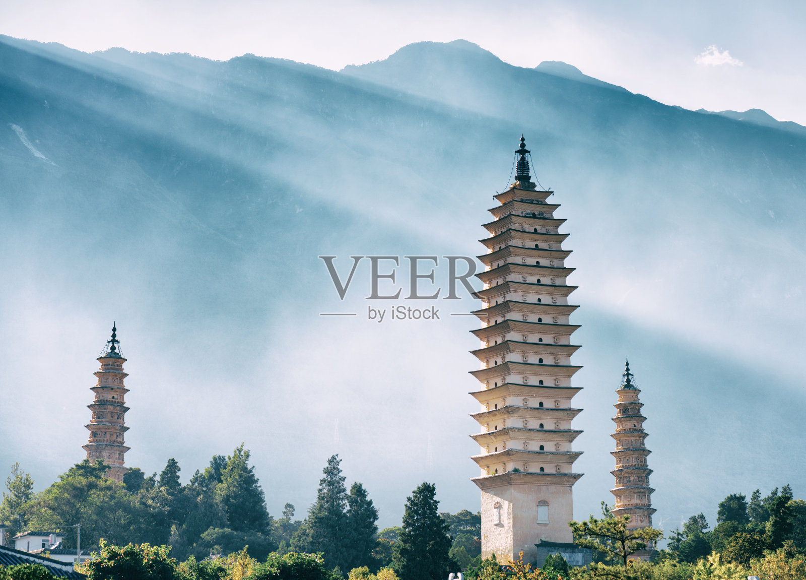 崇圣寺三塔，大理，中国健美的形象照片摄影图片