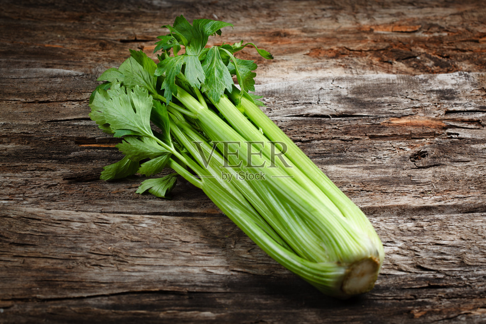 有机蔬菜——芹菜。食品的背景照片摄影图片