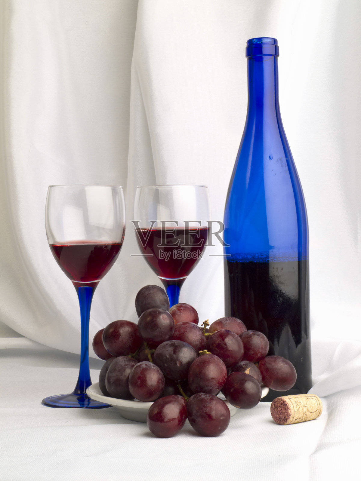 红酒和葡萄照片摄影图片