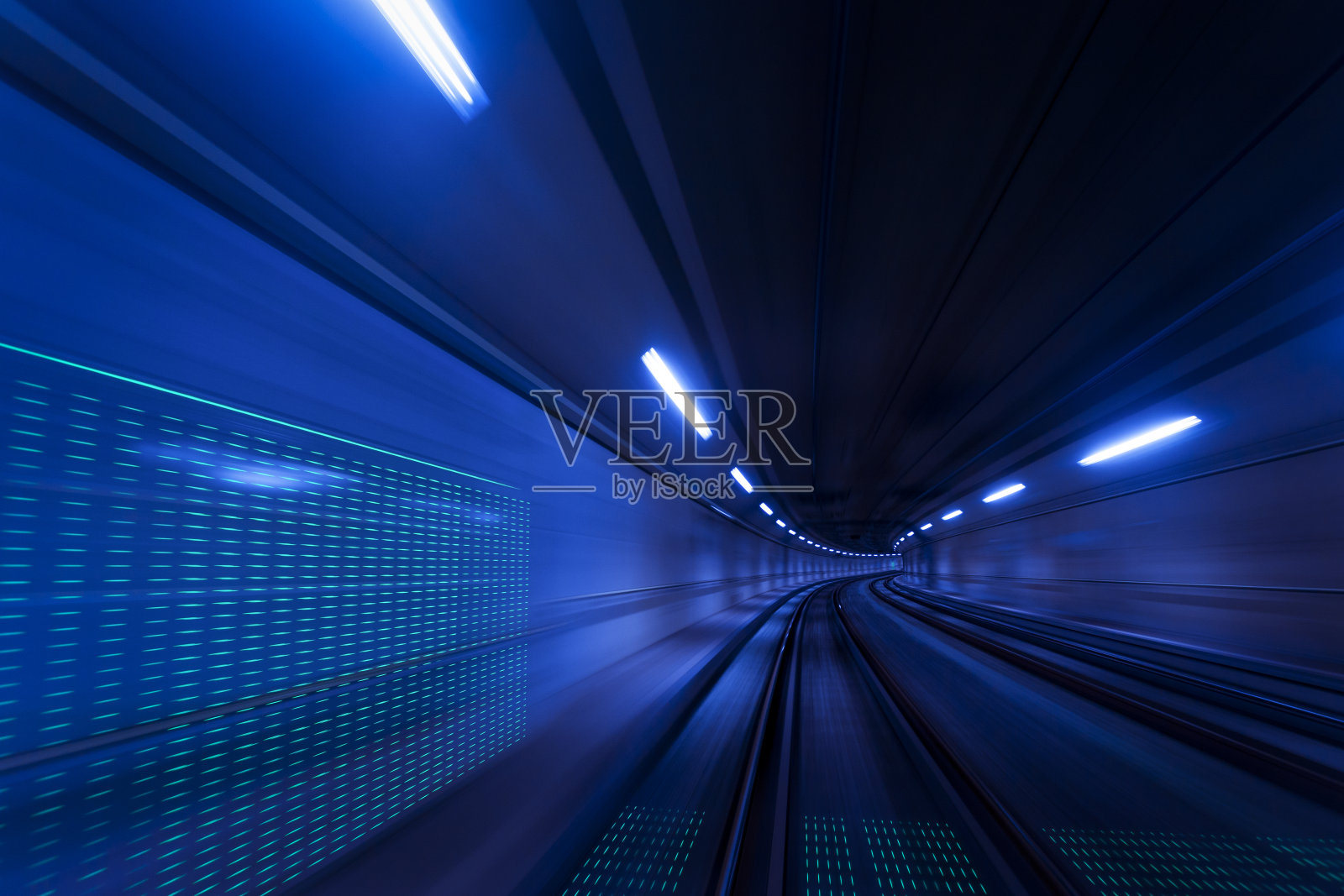 隧道速度运动灯光轨迹照片摄影图片