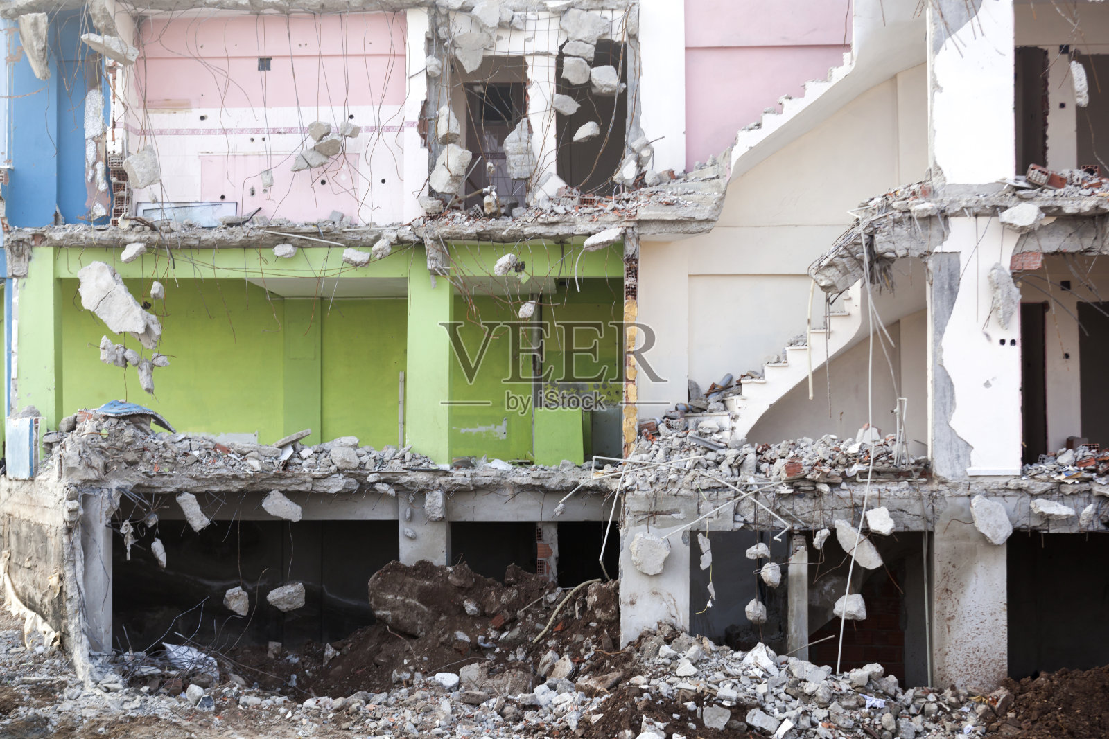 地震后公寓楼照片摄影图片