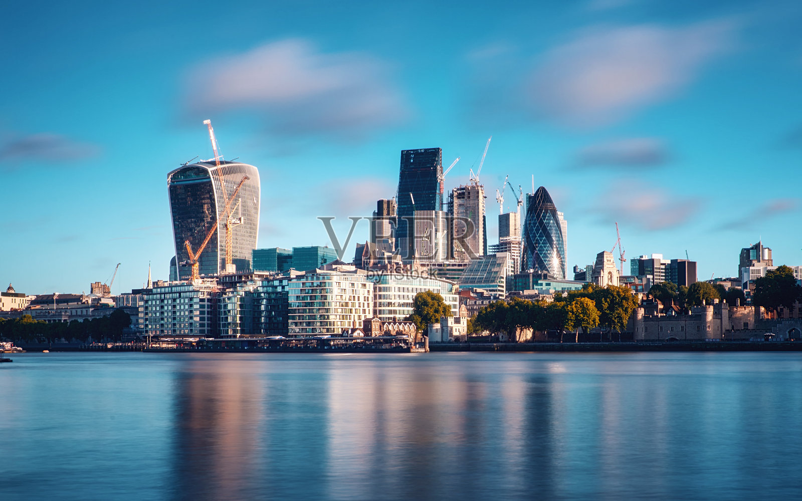 英国伦敦的城市天际线照片摄影图片