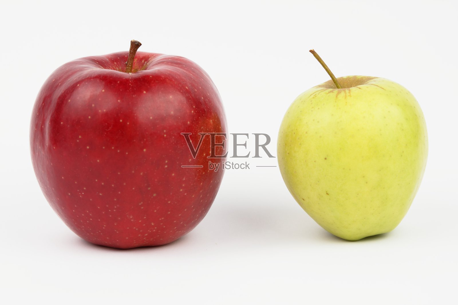 白底苹果，红绿苹果，水果，健康食品，维生素，作物，苹果为设计师，标签，孤立红绿苹果照片摄影图片