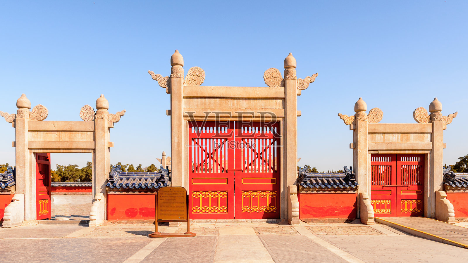 通往天坛的大门，北京的一座帝王祭祀坛。联合国教科文组织世界遗产照片摄影图片