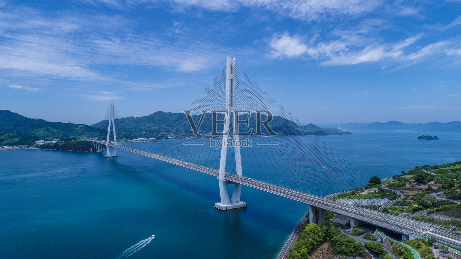 日本濑户内海的Tatara桥照片摄影图片
