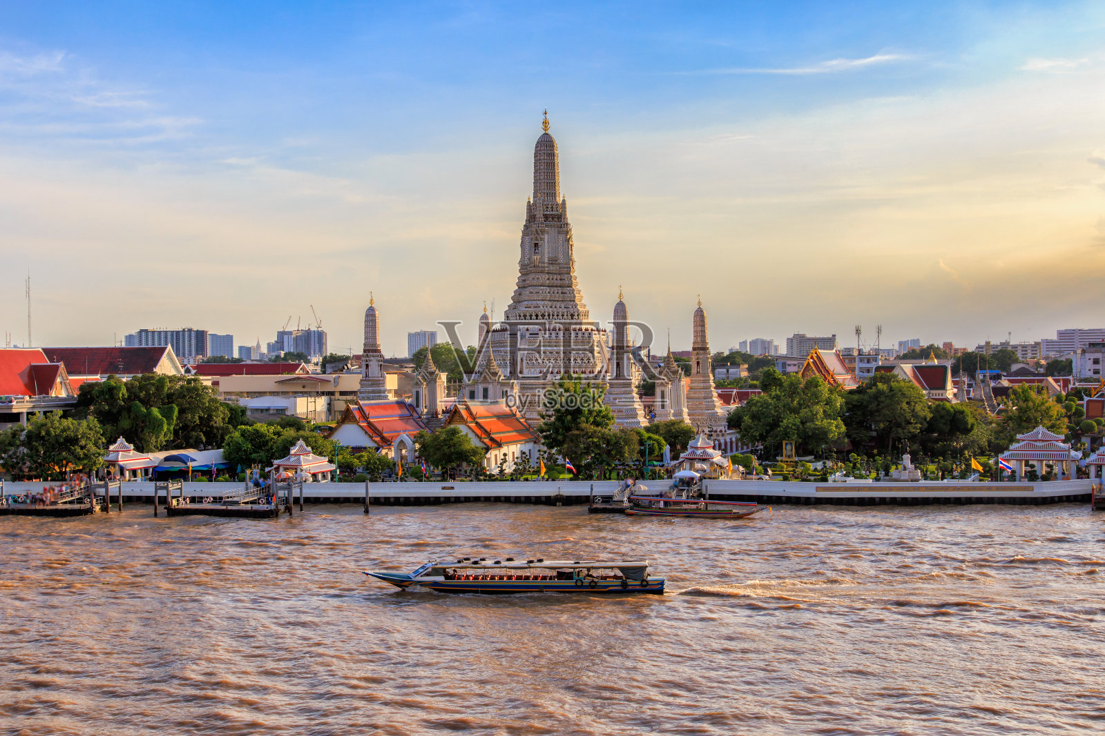 Wat Arun大地标曼谷，泰国照片摄影图片