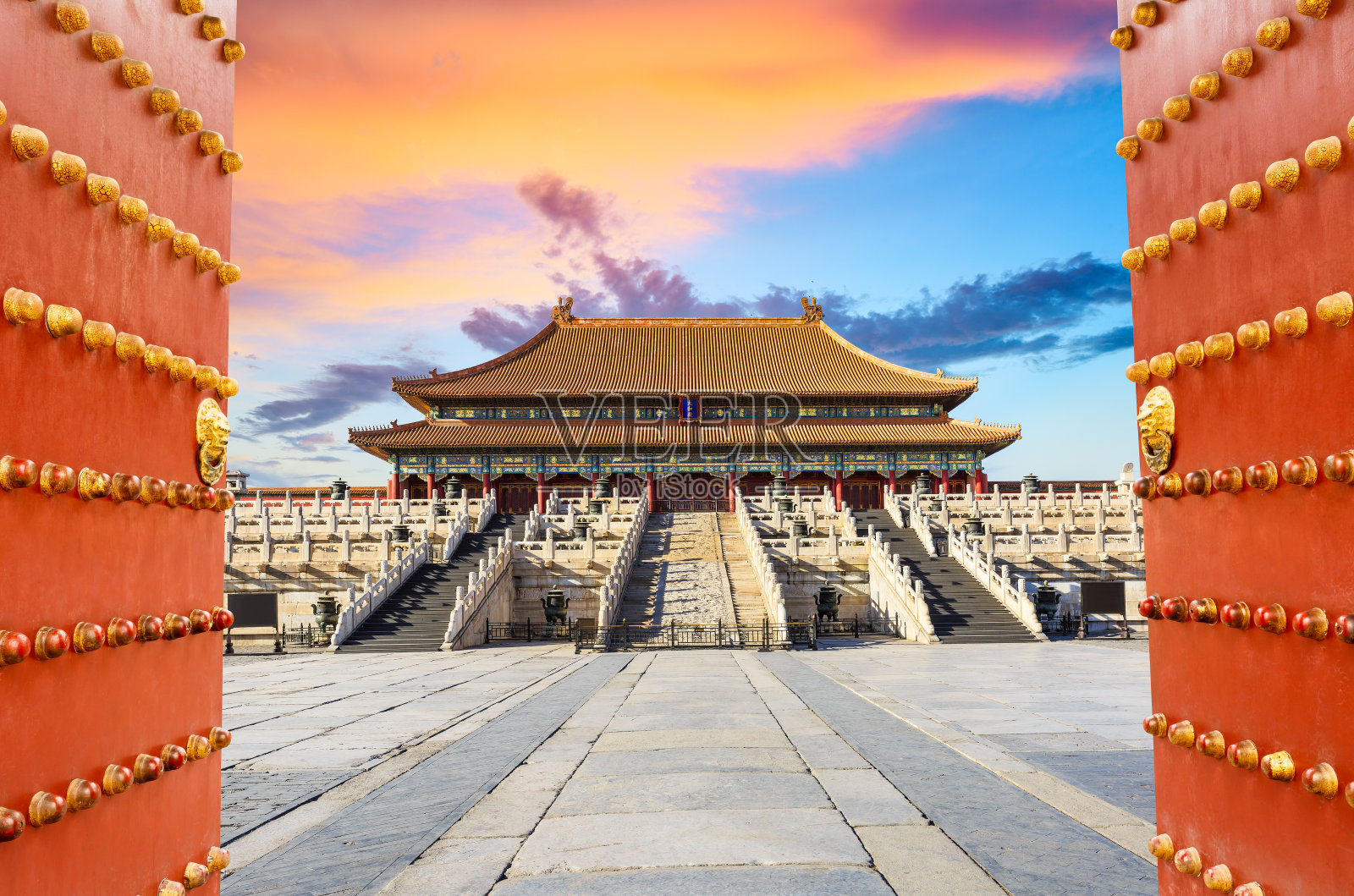 日落时分的北京紫禁城，中国，中国的象征照片摄影图片