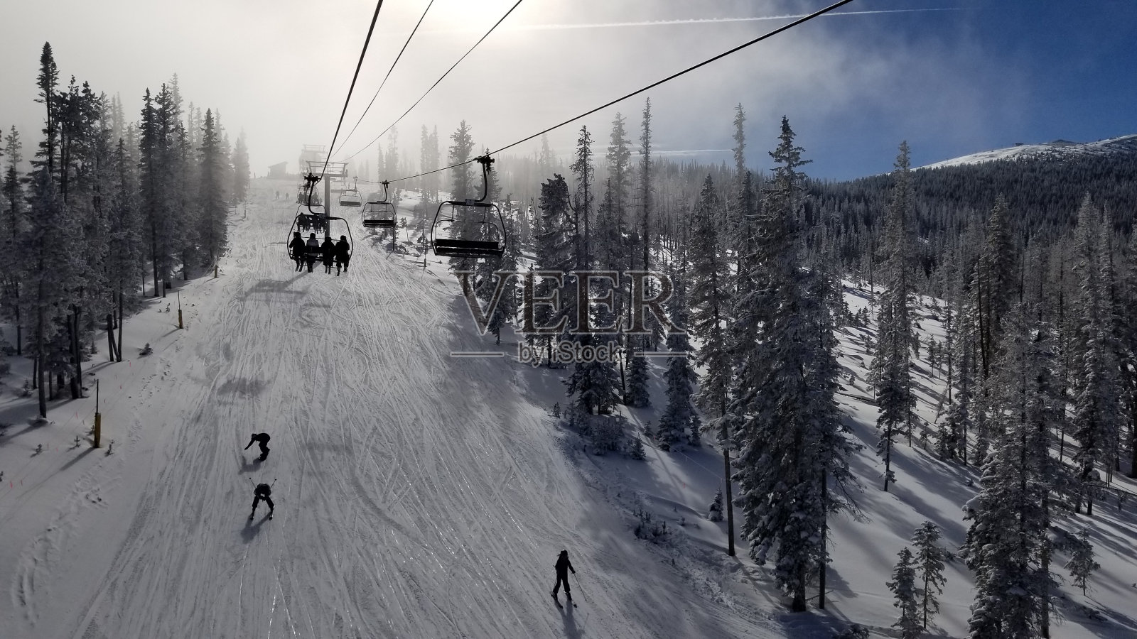 科罗拉多州的滑雪胜地照片摄影图片