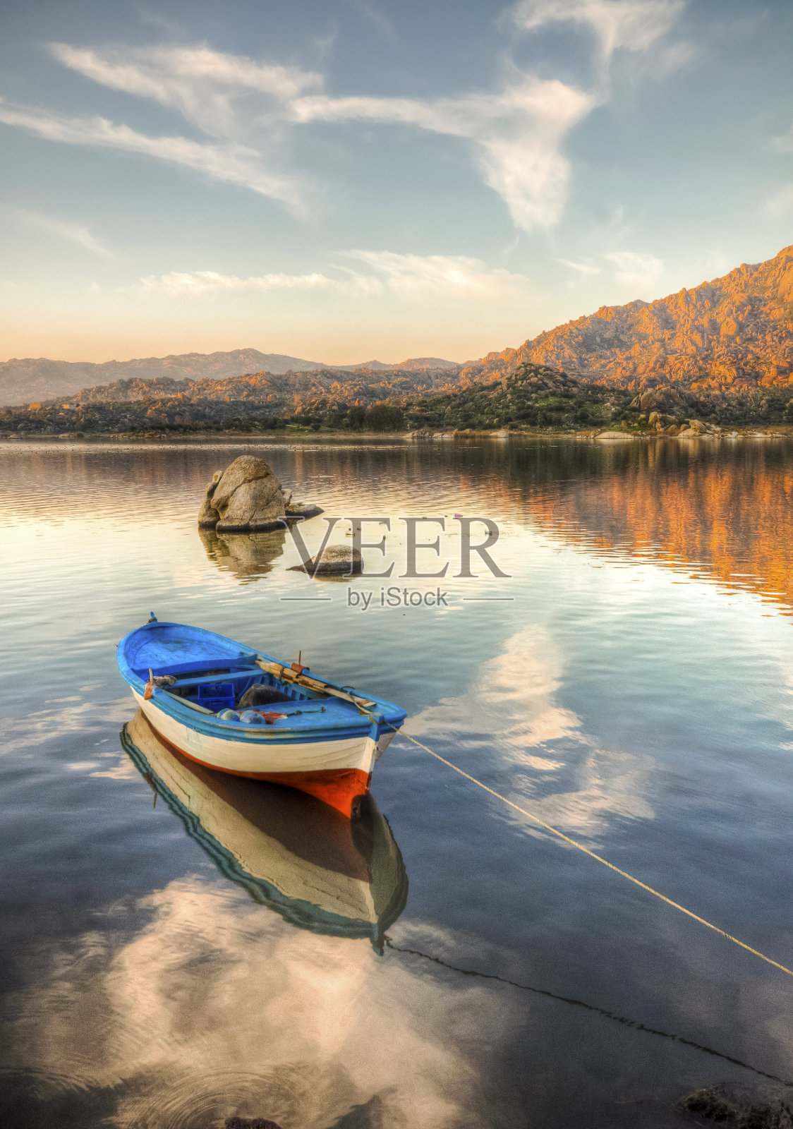 土耳其的巴发湖照片摄影图片