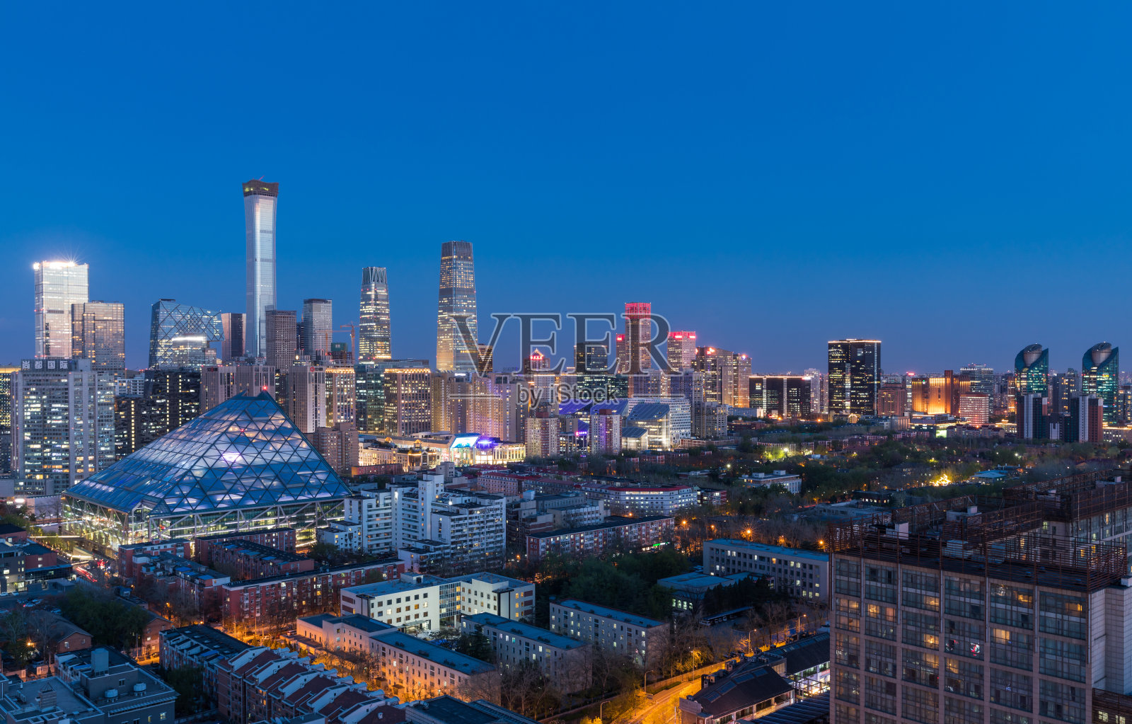 北京CBD天际线夜景照片摄影图片
