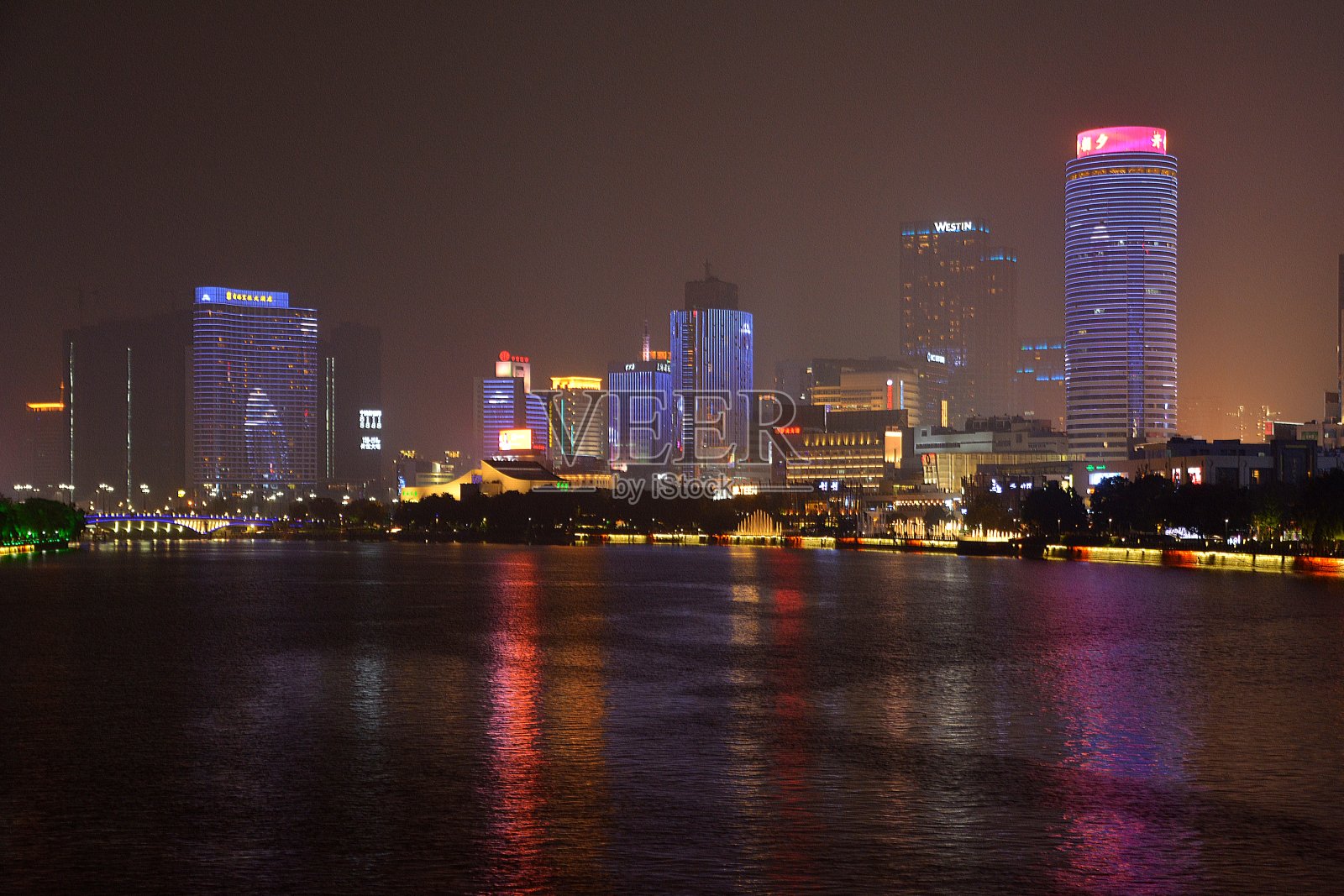 宁波夜景，浙江省照片摄影图片