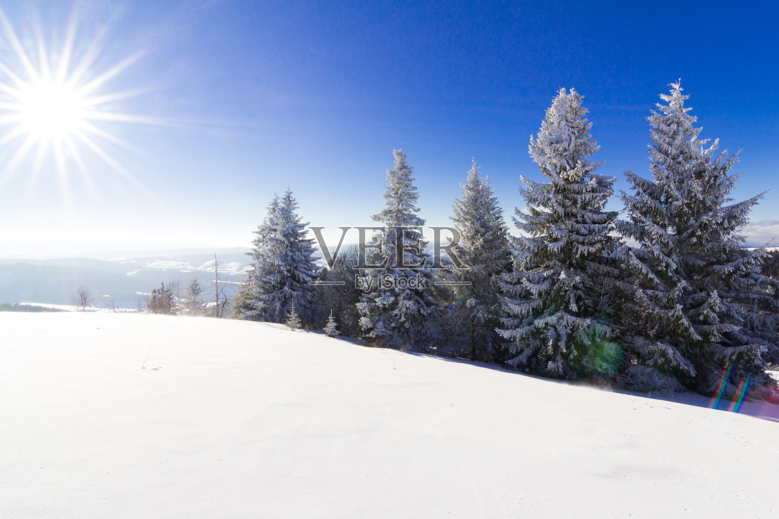 山的冬景照片摄影图片