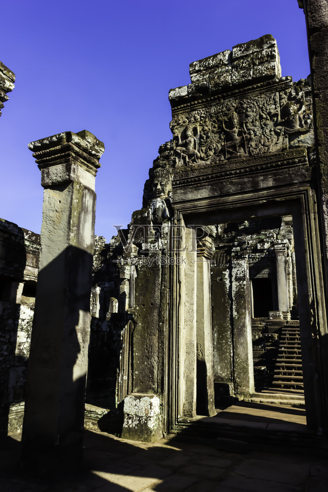 柬埔寨毁坏古巴戎庙照片摄影图片