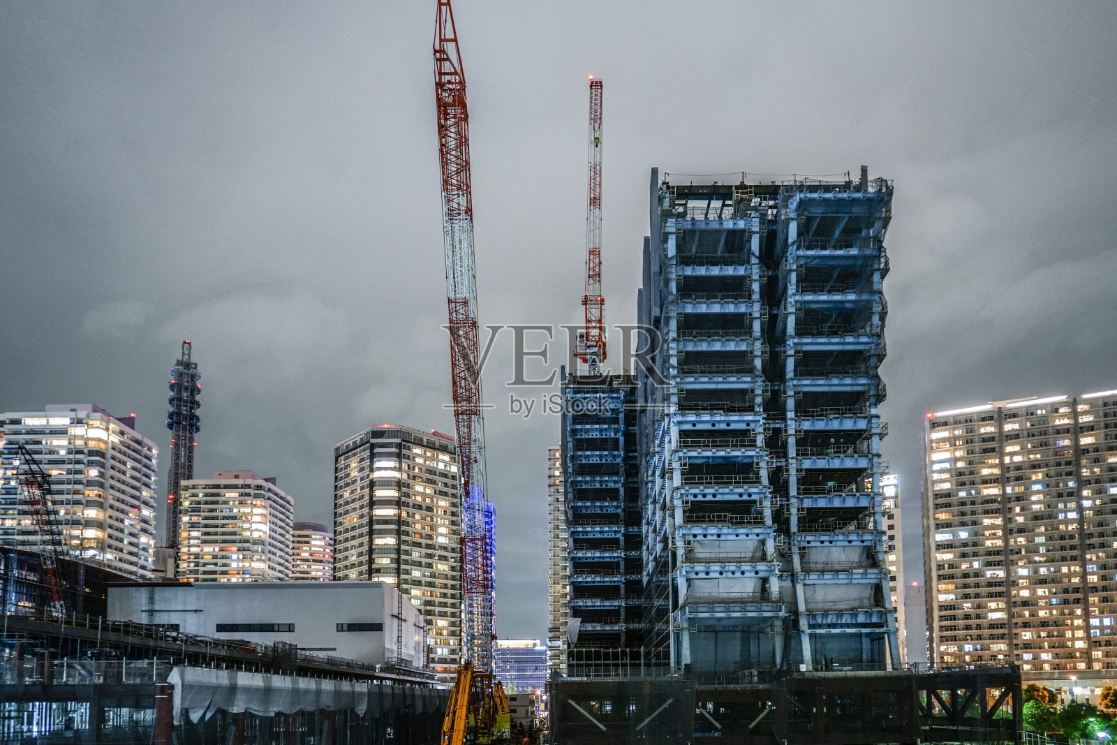 横滨港人未来的高层建筑工地照片摄影图片