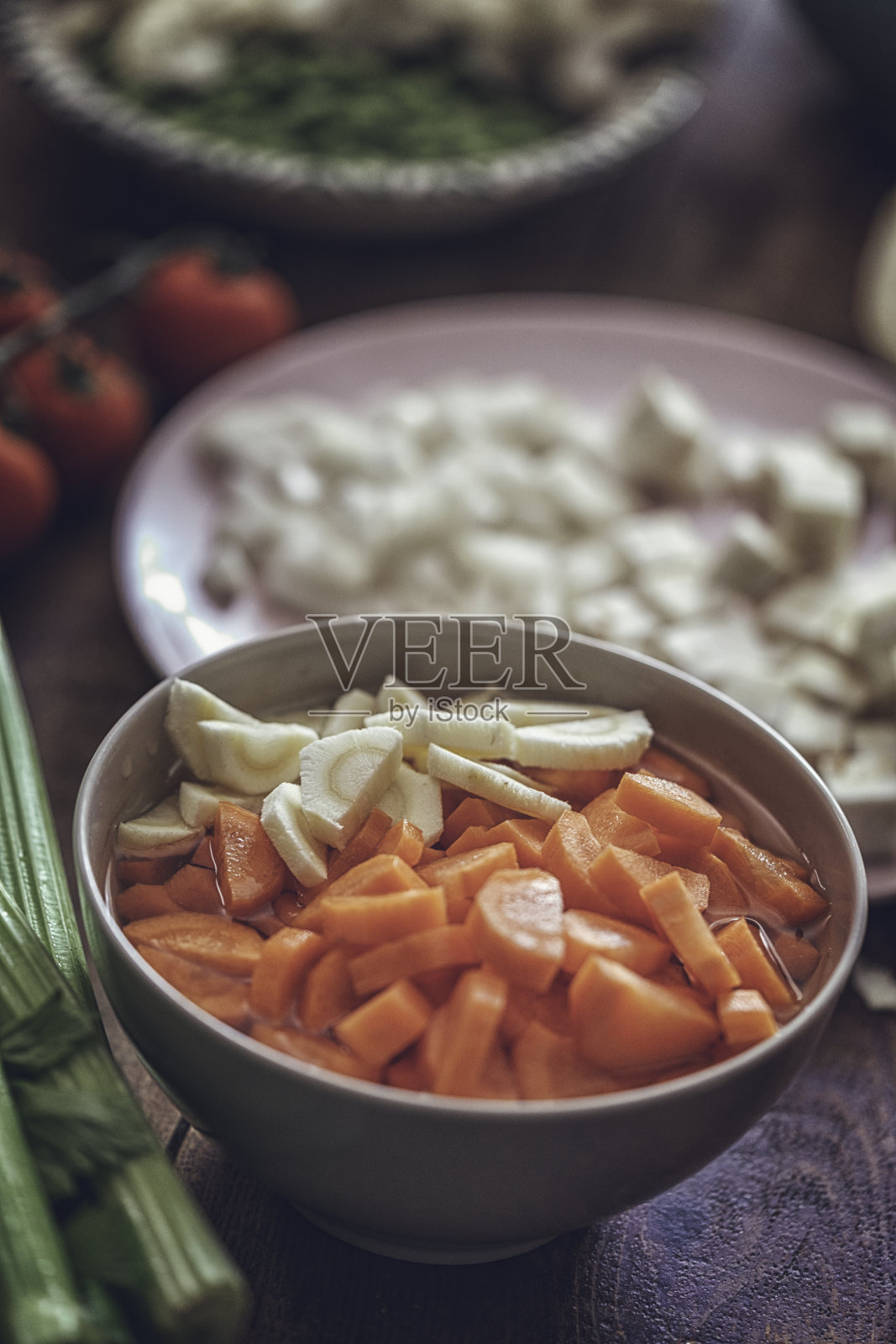 准备蔬菜蔬菜浓汤照片摄影图片
