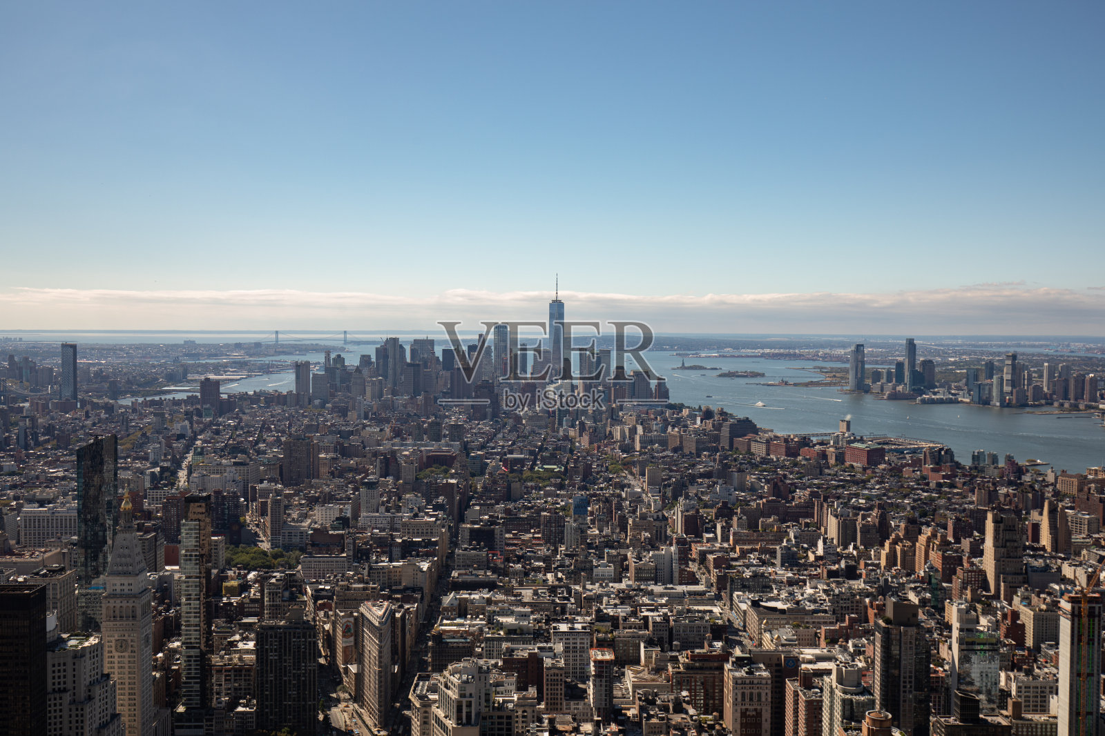 俯瞰曼哈顿天际线照片摄影图片