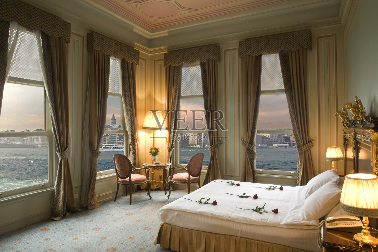 酒店房间，博斯普鲁斯全景，伊斯坦布尔照片摄影图片