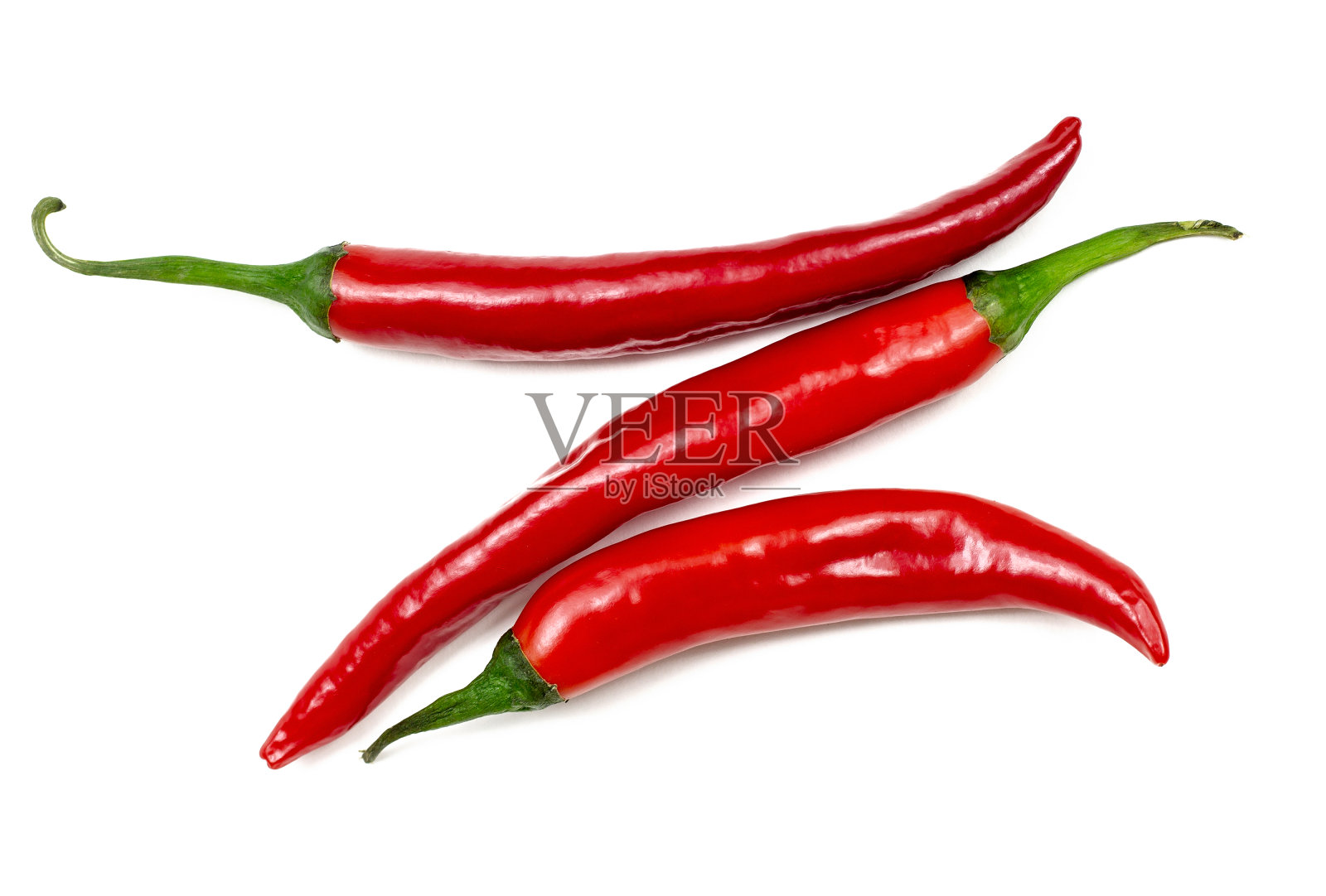 鲜红的辣椒孤立在白色背景上照片摄影图片