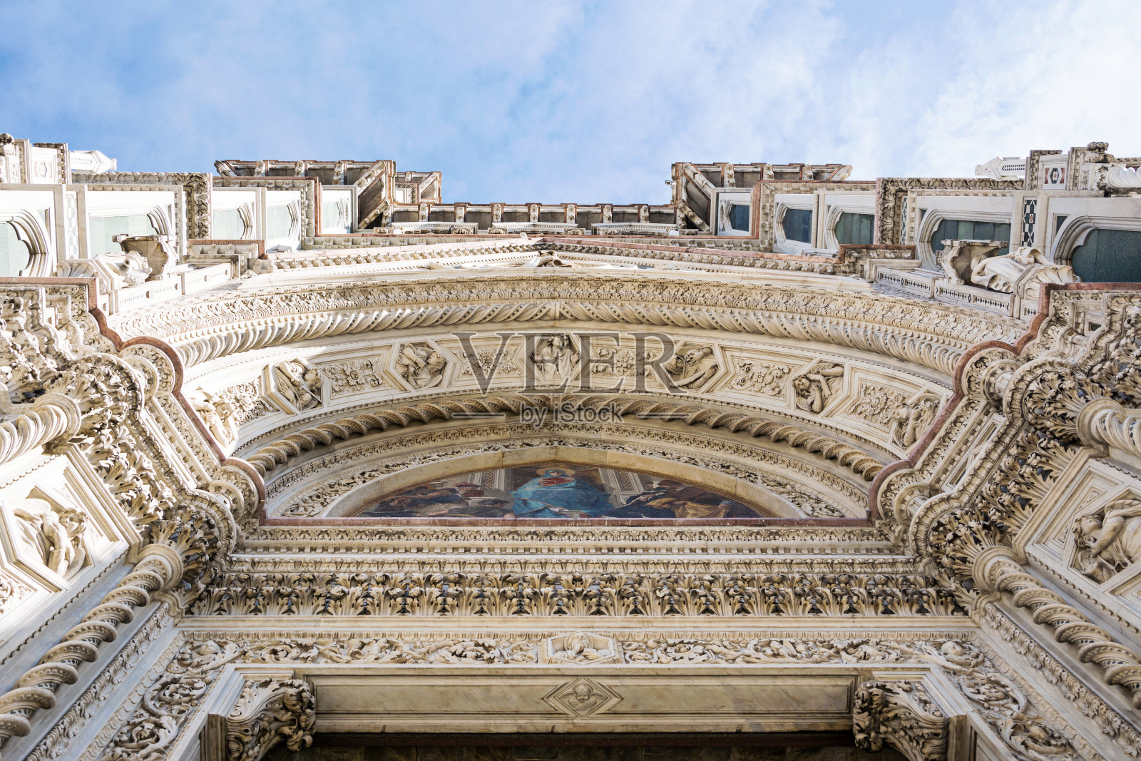 大教堂的“圣玛丽亚del Fiore”入口和大理石立面细节。佛罗伦萨,意大利托斯卡纳。照片摄影图片