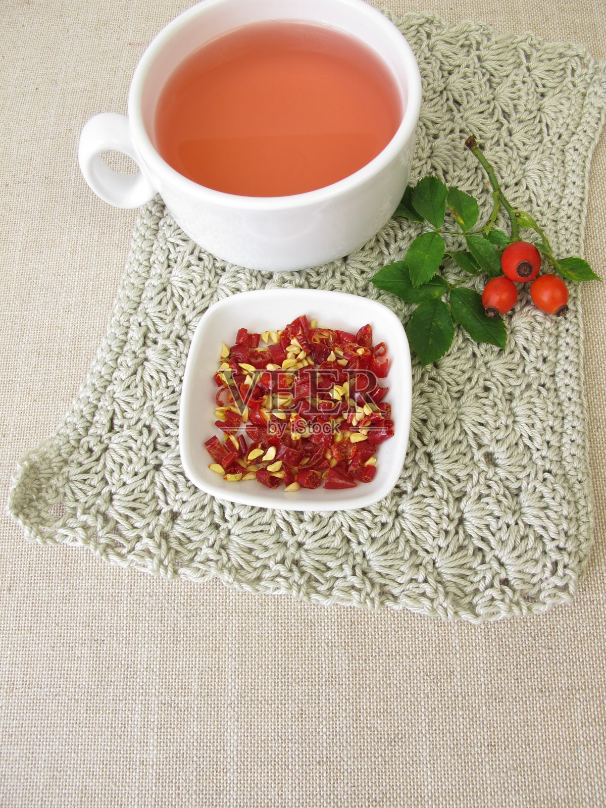 红玫瑰果茶的种子和果实照片摄影图片
