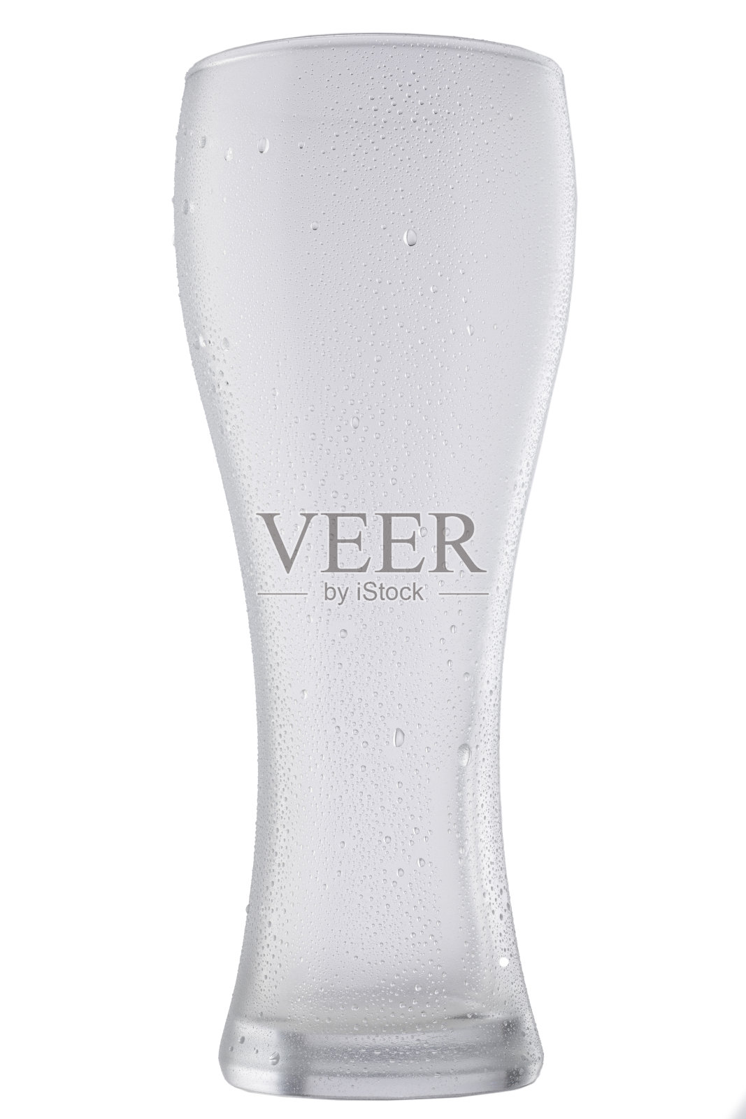 冰冷空白啤酒杯，覆盖着水珠凝结。用于饮料饮料产品的设计模型照片摄影图片