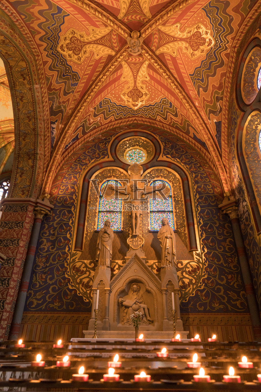 马提亚教堂位于布达佩斯布达城堡区，匈牙利最后一个哈布斯堡国王罗马天主教教堂风格。照片摄影图片