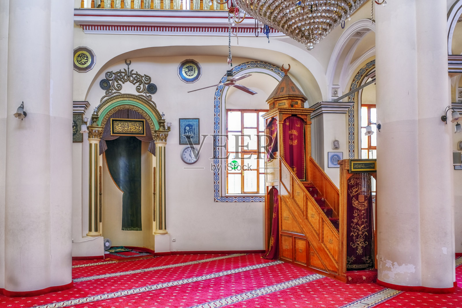 土耳其阿伊瓦利克的萨特里清真寺照片摄影图片