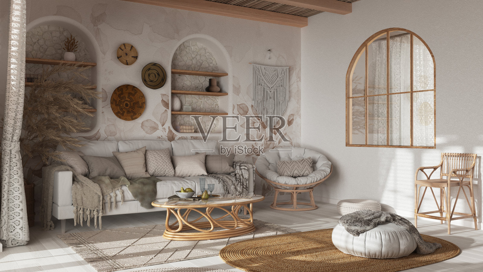 波西米亚风格的木质客厅，白色和米色调，壁纸，镶木地板和藤条天花板。沙发、黄麻地毯、藤椅。波希米亚风格的室内设计照片摄影图片
