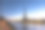 巴黎塞纳河沿岸埃菲尔铁塔上的日出素材图片