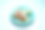 可口的南瓜派与焦糖和香草冰淇淋在一个蓝色的盘子孤立在灰色的背景。美味的糕点素材图片